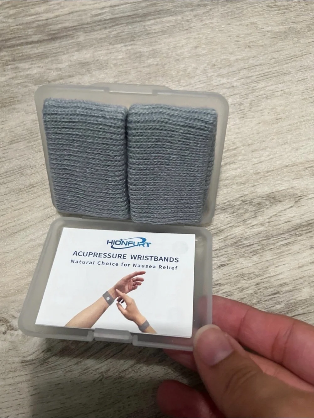 2 Gray acupuncture wristbands with Case